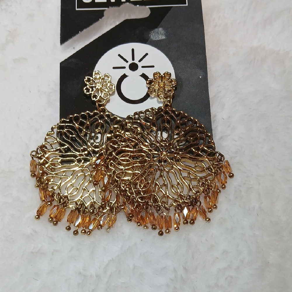 Elegant Gold Chandelier Earrings